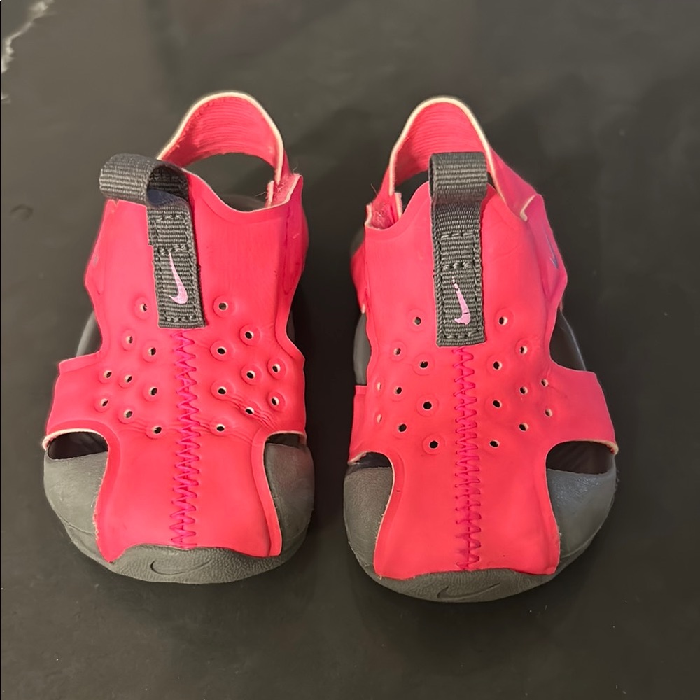 Nike Sunray Protect 2 Toddler Water Shoes - Sz 4